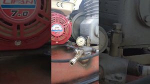 Компрессор воздушный СО 7б с бензиновым двигателем.