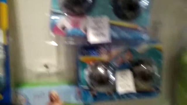 Купить надувные круги, матрасы, нарукавники, жилеты в магазине ГУМ ? смотреть онлайн