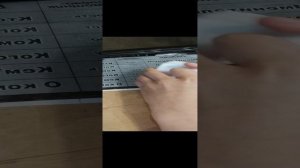 Ловкость и техника рук фокусника.