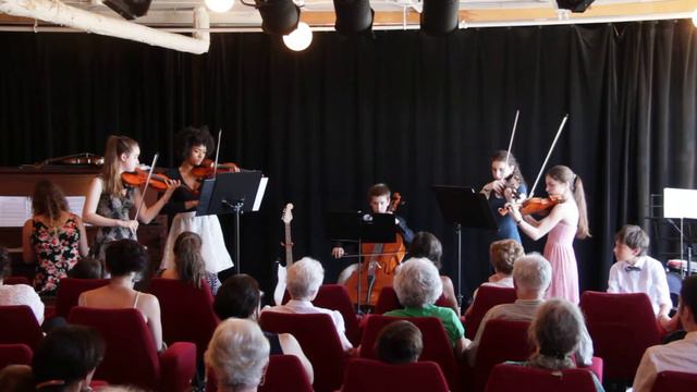 Experience (Ludovico Einaudi) смотреть онлайн