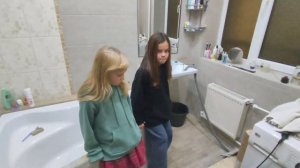 СЕРБСКАЯ ЛЕДИ в Реальной Жизни ПРИШЛА К НАМ! [Часть 1]