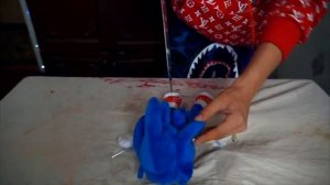 (СТРАШНО) РАЗРЕЗАЛ НАСТОЯЩЕГО SONIC.EXE в 3:00 *что внутри соника*