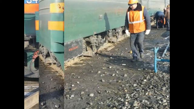 Проезд светофора на станции Пермь-Сортировочная 02.04.2010 смотреть онлайн