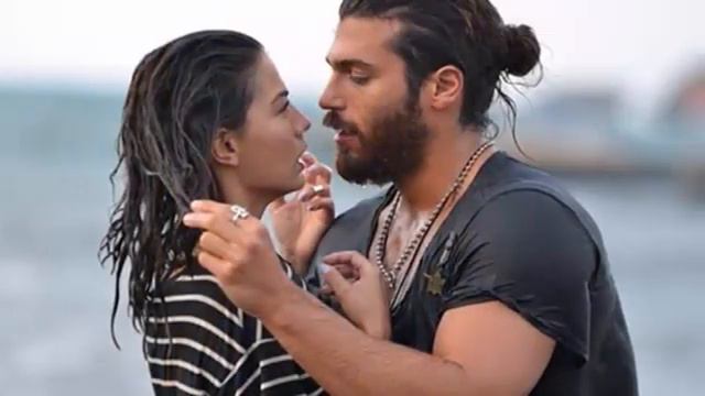 Какими качествами обладает Джан Яман помимо актерского мастерства.