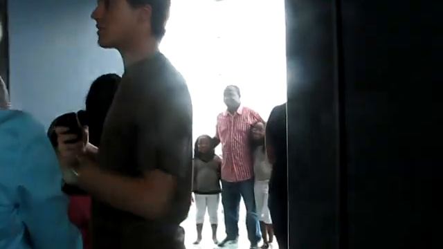 Sears/Willis Tower Skydeck (The Ledge) (Chicago/IL) смотреть онлайн