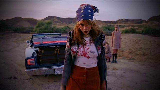 Rihanna Bitch Better Have My Money Speed up Remix смотреть онлайн