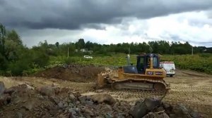 Аренда бульдозера в СПб — Ивангород