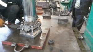 Холодная штамповка детали.