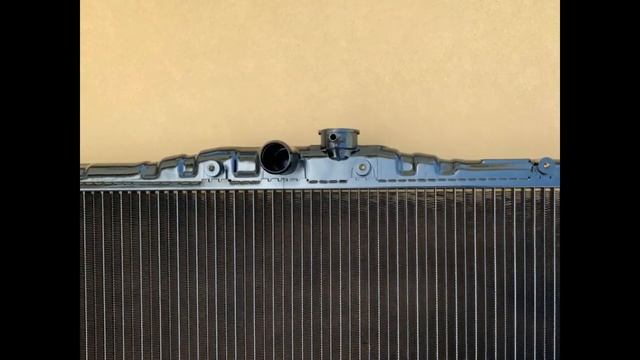 カリーナ　ラジエター　コロナ　ラジエーター　ST150　ST160　16400-63070　16400-63110　ラスト部品で製作 смотреть онлайн