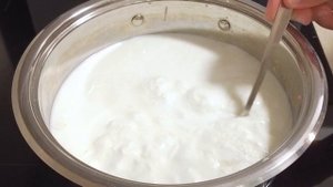 Как сделать творог из молока. Творог из кефира. Кулинарная химия
