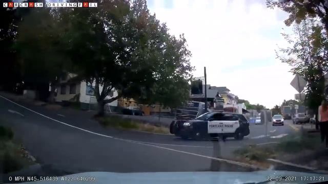 Car Crash Compilation 2022 - 8.mp4