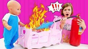 Девочка Беби Бон устроила пожар на кухне! Видео для девочек про Беби Бон игры в дочки матери