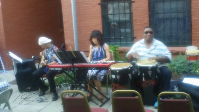 Jazz latino,TRIO, Capullito De Alelí, salsa-jazz, 9-9-2016, "Camelia y su Jazz Latino". смотреть онлайн