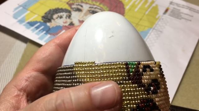 Большое пасхальное яйцо из бисера. Часть 2/2. смотреть онлайн