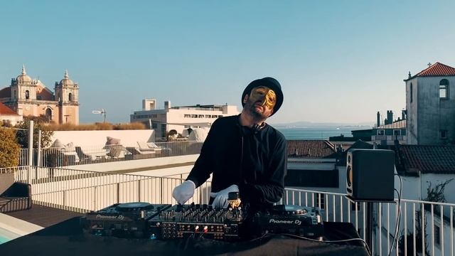 Claptone: Space Invaders | Livestream смотреть онлайн