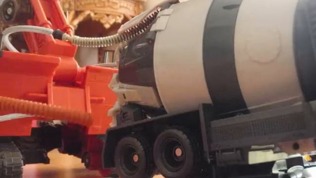 Devastator Stop motion ROTF Transformation смотреть онлайн