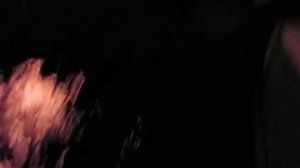 Дети хоронят коня