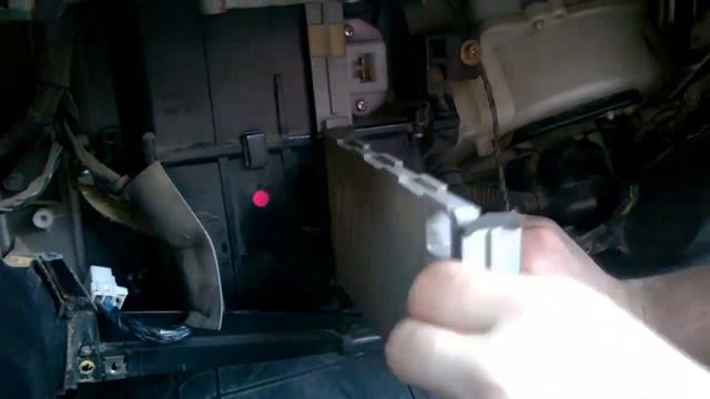 Салонный фильтр, замена, ниссан максима смотреть онлайн