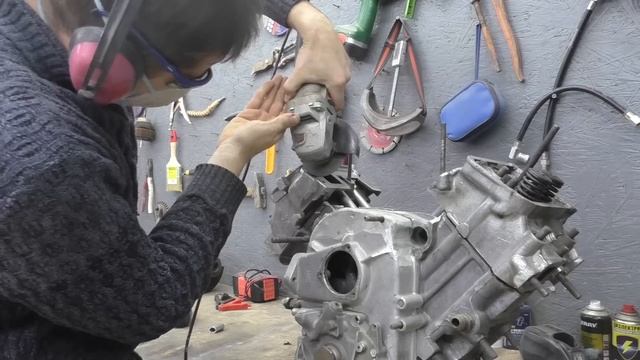 Самодельный  двигатель V-TWIN  из V8 ГАЗ-53. Это просто?
