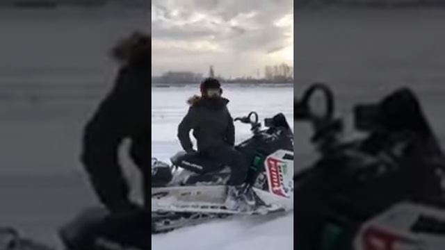Я первый раз на снегоходе