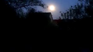 Вот Почему нельзя смотреть на луну.