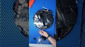 Замена колеса на роботе-пылесосе Xiaomi