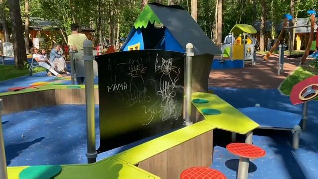 Видеообзор: Парк Раздолье, лето (детская площадка)
