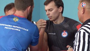 В Севастополе прошел Кубок России по армрестлингу