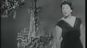 Мадо Робин поёт Си-бемоль 3-й октавы.