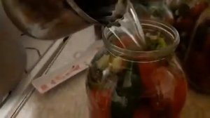 МАЛОСОЛЬНЫЕ  ПОМИДОРЫ  БЫСТРОГО  ПРИГОТОВЛЕНЕНИЯ