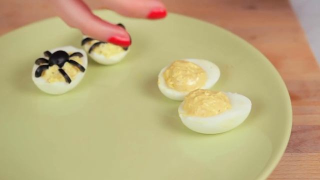 ГЛАЗАСТЫЕ ЯЙЦА | Рецепты на Хэллоуин