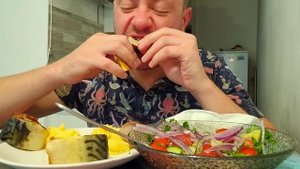 МУКБАНГ. ОБЖОР. СКУМБРИЯ ХОЛОДНОГО КОПЧЕНИЯ. ???