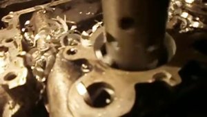 РАСТОЧКА ПОСТЕЛЕЙ РАСПРЕДВАЛА ГОЛОВКИ МОСКВИЧЬ 412