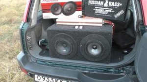 Заруба Pioneer TS-M2010PRO и RUSSIAN BASS M200ST Drive Black (180 против 80 )