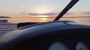 катер Николь фаворит