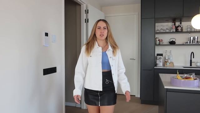 Ik laat een Ai Stylist mijn OUTFITS bepalen! смотреть онлайн