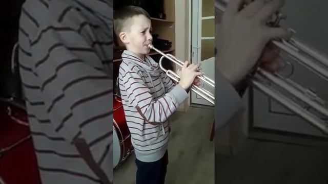 Упражнение для трубы, 2 класс. Exercise for trumpet.