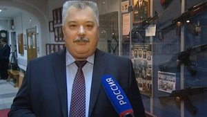 Михаил Калашников отмечает 93 день рождения
