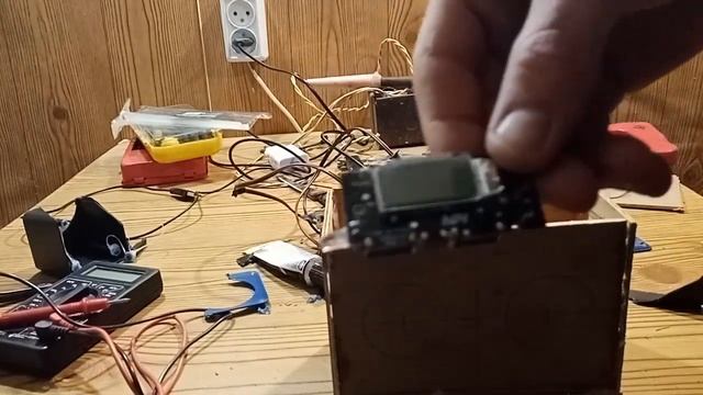 БЕСПРОВОДНАЯ БЛЮТУС КОЛОНКА СВОИМИ РУКАМИ! смотреть онлайн