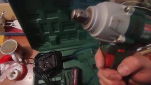 Бюджетный  аккумуляторный гайковерт DWT ABW-20 D