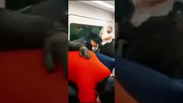 Полиция превышает полномочия!!!