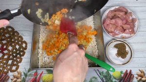 Вкуснейшая Индейка с рисом и овощами в духовке - быстрый вариант плова с филе индейки