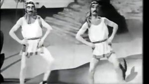 Wilson Keppel & Betty - Sand dance + extra stair dance