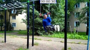 Подъём переворотом и обороты на кольцах Вис на согнутой левой 32 сек 25 Burpee