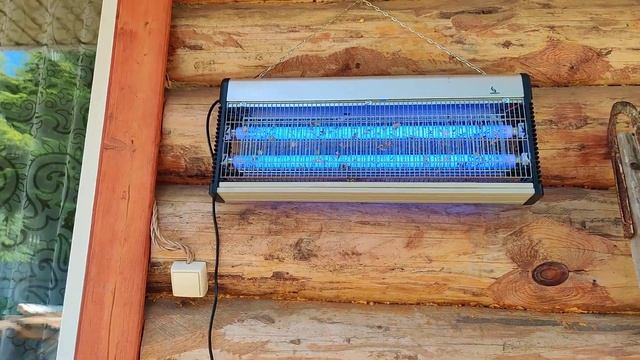 Уничтожитель комаров. Довольно эффективная штука, но ночью. Мини-обзор. смотреть онлайн