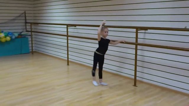 Студия "Пилатес и Балет" Воронеж. Урок хореографии. Анастасия. 5 лет.