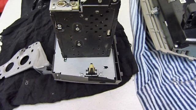 Замена магнитолы Toyota Camry v40 смотреть онлайн