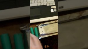 Мой опыт по разбору аккумуляторного блока моего ноутбука Fujitsu-Siemens Amilo Pro v3505