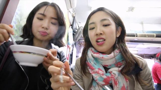 타이페이 맛집들 | 스린 야시장 смотреть онлайн