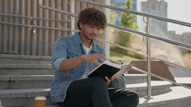 Как Получить Большие Суммы Денег, Повторяя 2 Мощных Слова | Эндрю Тейт